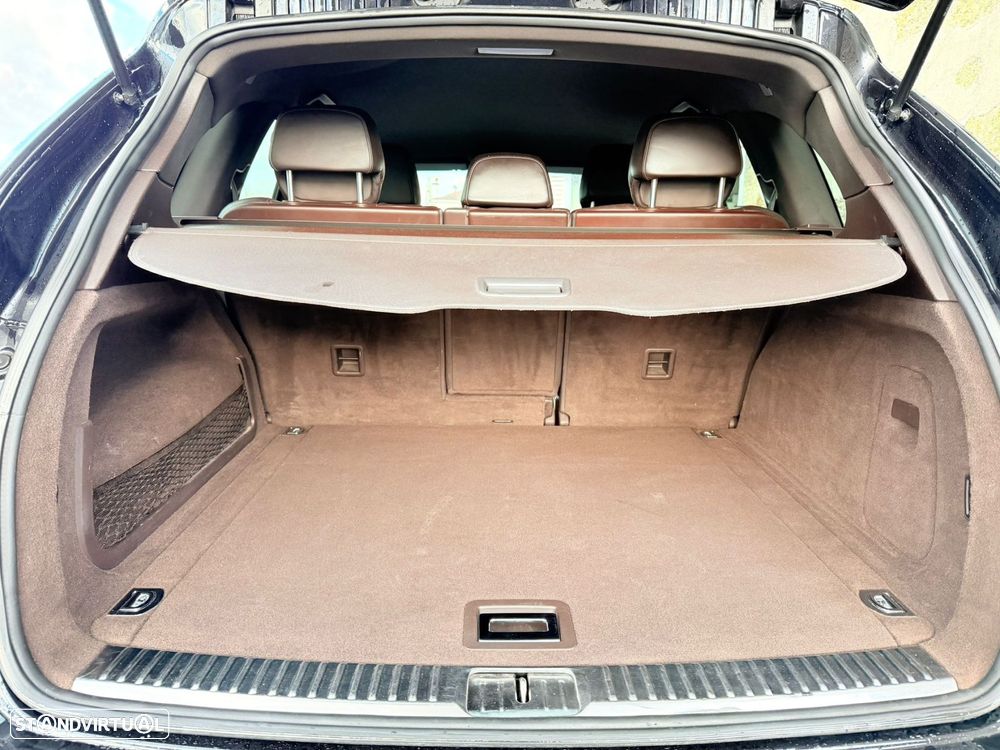 Porsche Cayenne - 37