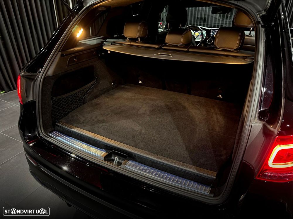 Mercedes-Benz GLC 300 de 4Matic 9G-TRONIC AMG Line - 54