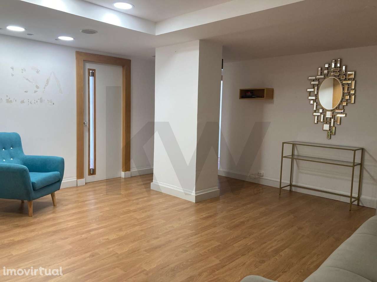 Espaço para Escritório ou Clínica -135m2 - com Estacionamento - Grande imagem: 3/26