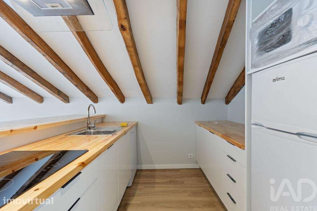 Apartamento T1 em Santa Maria, São Pedro E Matacães de 36,00 m2 - Grande imagem: 3/9