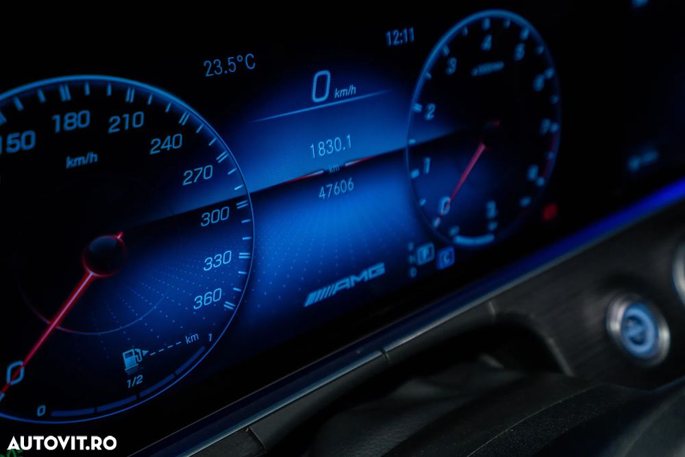 Mercedes-Benz AMG GT 4-door Coupe 63 S 4Matic+ Speedshift MCT 9G - 31