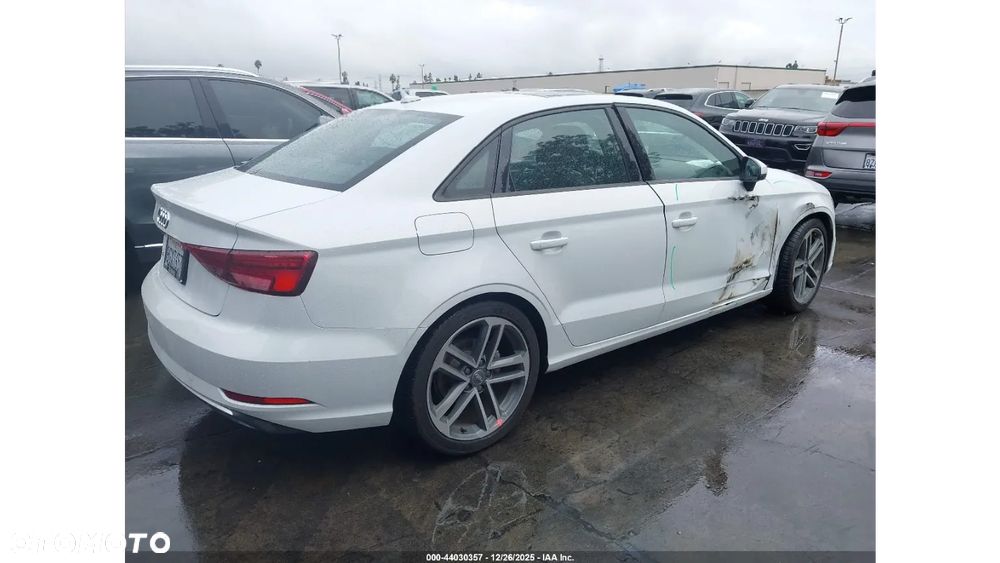 Audi A3 Limousine - 4