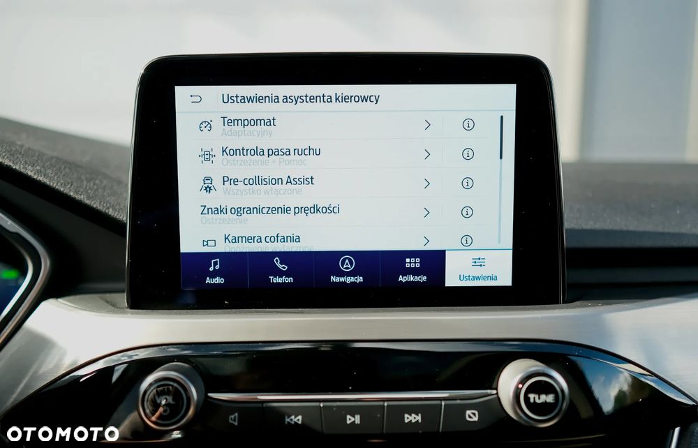 Ford Kuga - 32