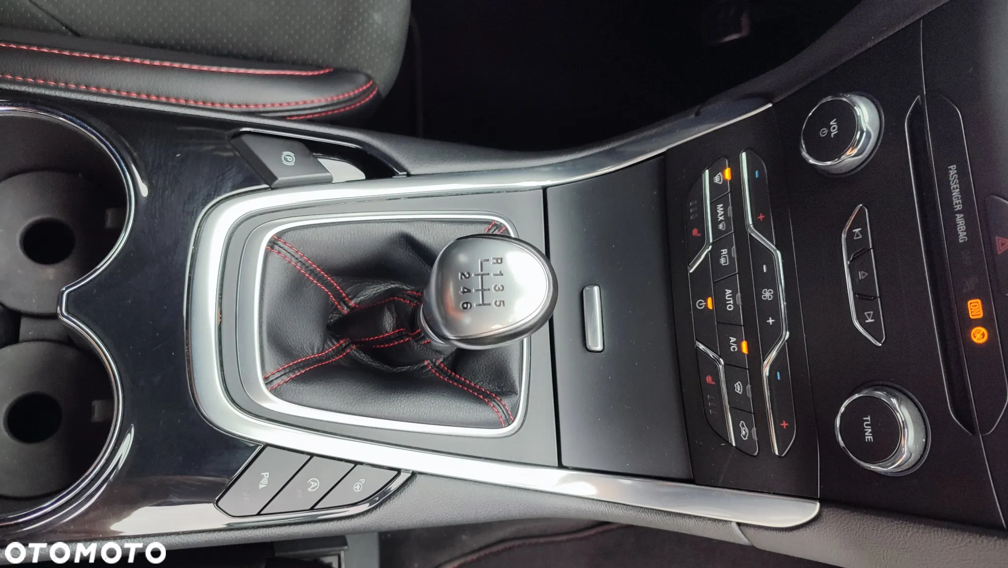 Ford S-Max 1.5 EcoBoost ST-Line - 9