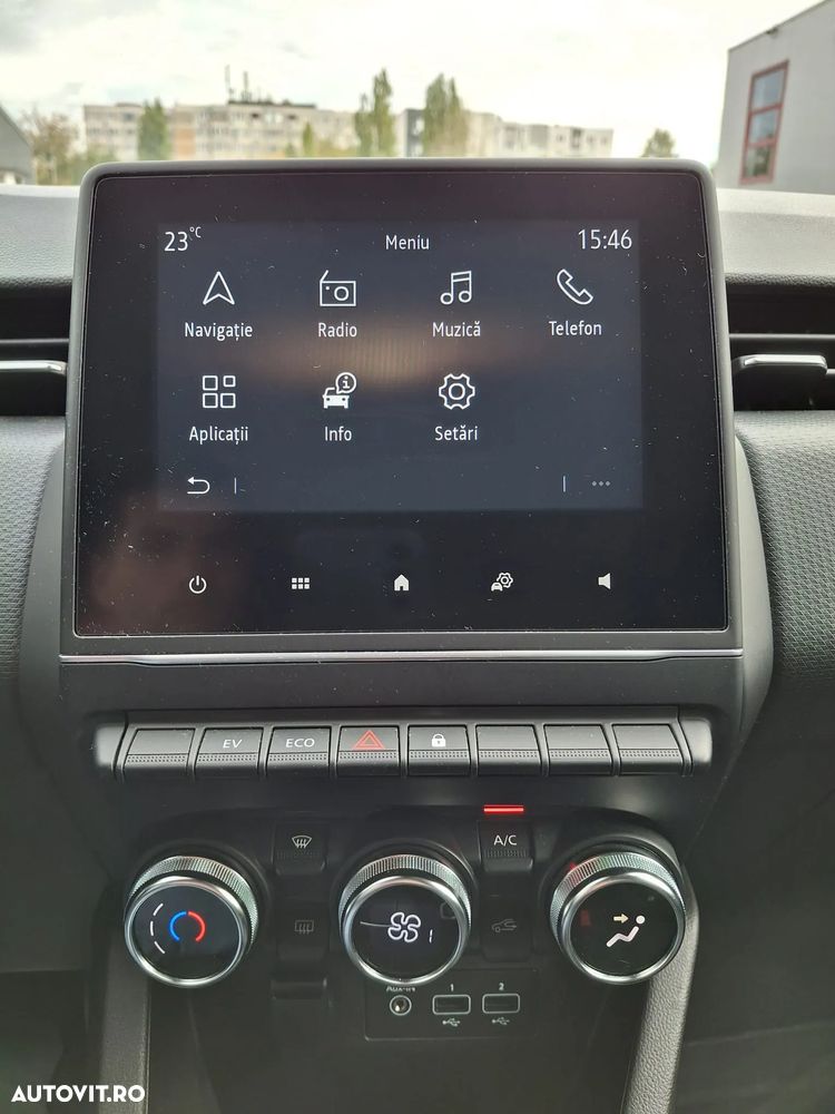 Renault Clio E-TECH Hybrid 140 BUSINESS EDITION - 18