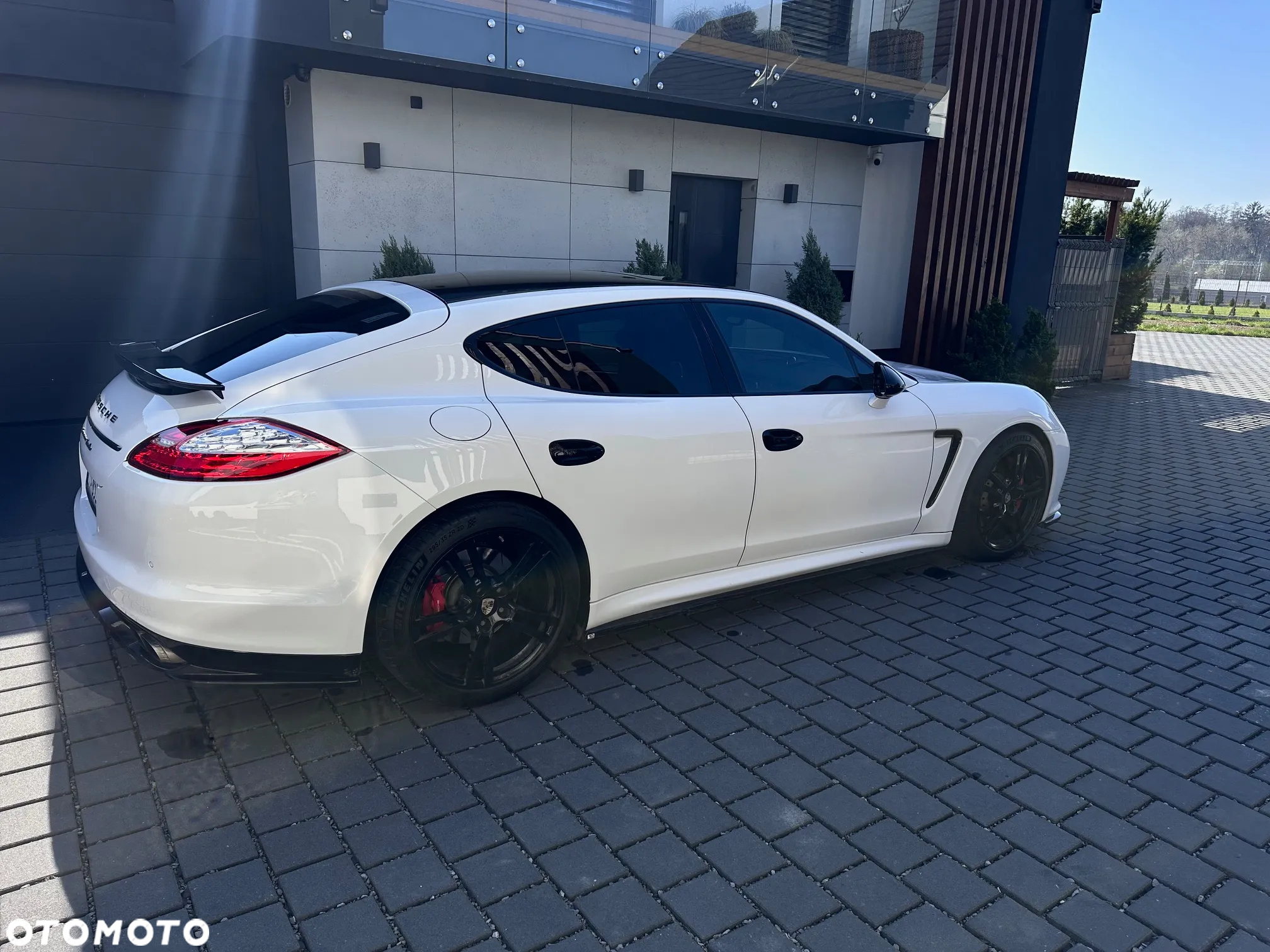 Porsche Panamera Turbo - 13