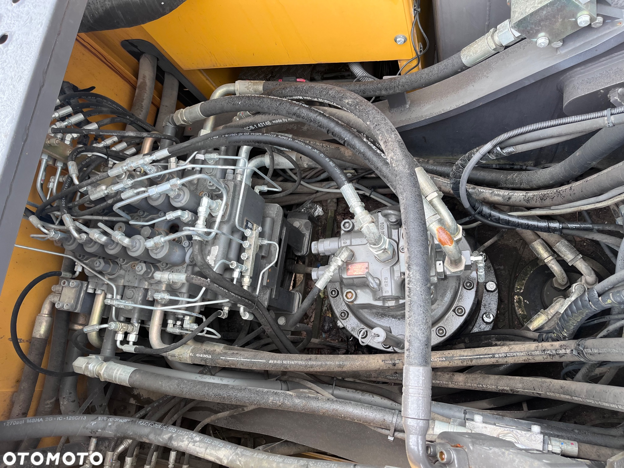 Volvo EC250EL - 24