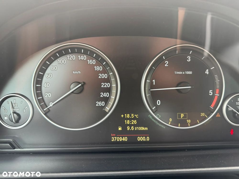 BMW Seria 5 530d - 13