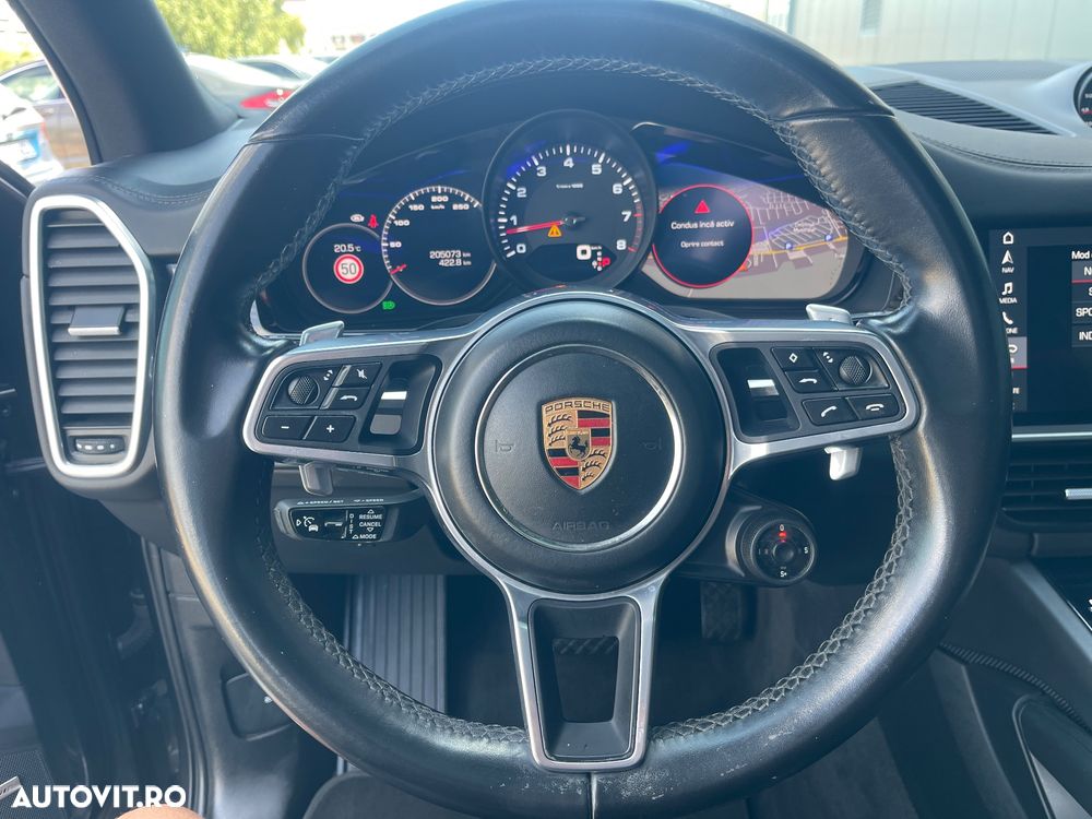 Porsche Cayenne Tiptronic S Platinum Edition - 29