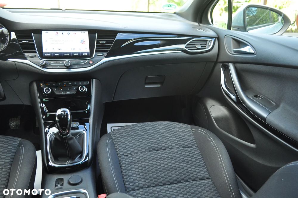 Opel Astra 1.4 Turbo Dynamic - 26