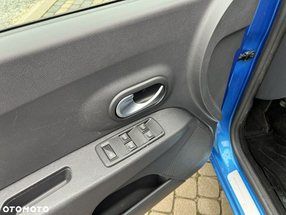 Dacia Lodgy 1.6 SCe Stepway S&S - 20