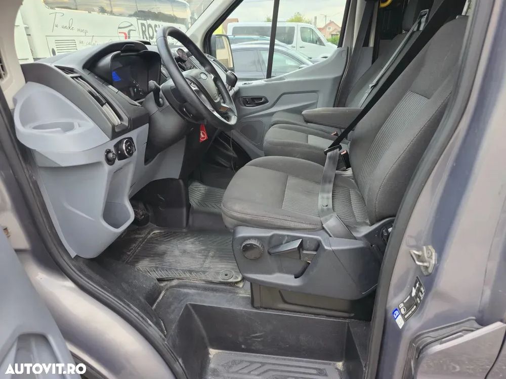Ford Transit - 12