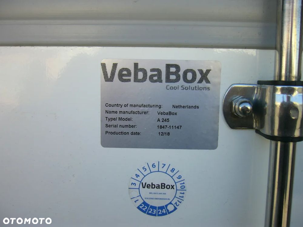 Opel Vivaro Komora chłodnicza VebaBox Panele słoneczne - 9