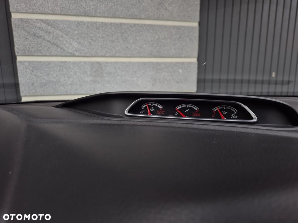 Ford Focus - 13