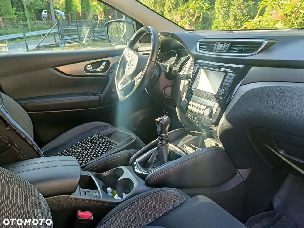 Nissan Qashqai 1.5 dCi N-Connecta - 14