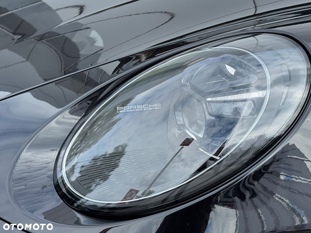 Porsche 911 Turbo S - 27
