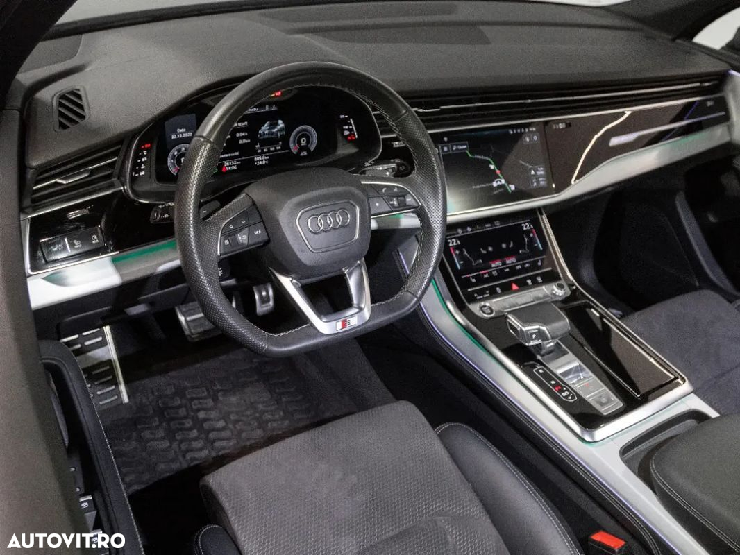 Audi Q7 - 8