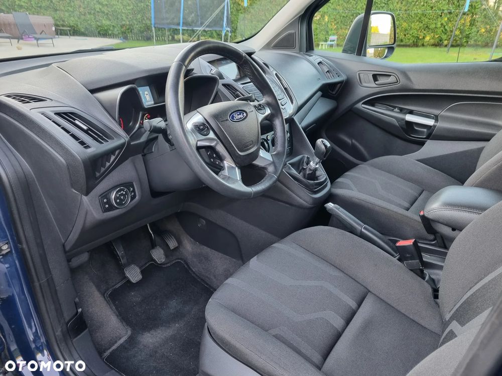 Ford Tourneo Connect Grand - 10