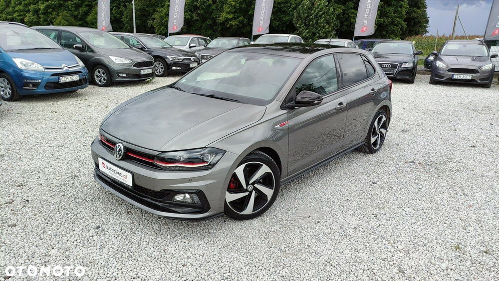 Volkswagen Polo - 9