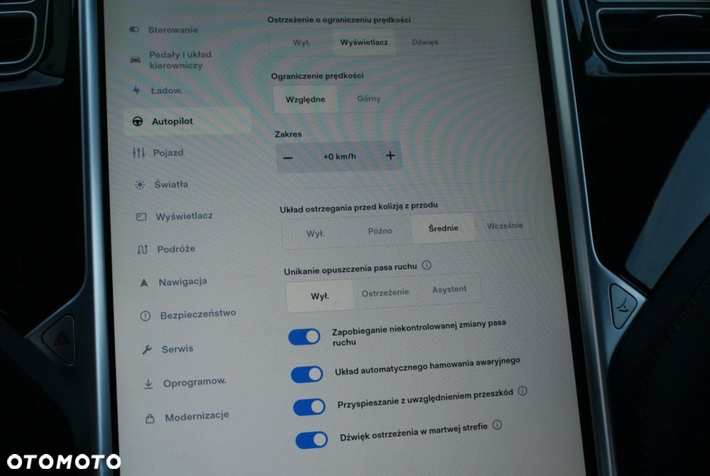 Tesla Model S 75 - 29