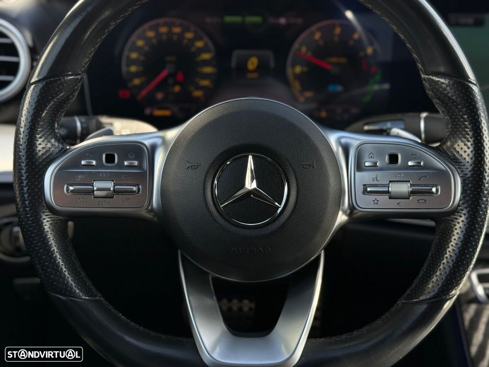 Mercedes-Benz E 300 de AMG Line - 30