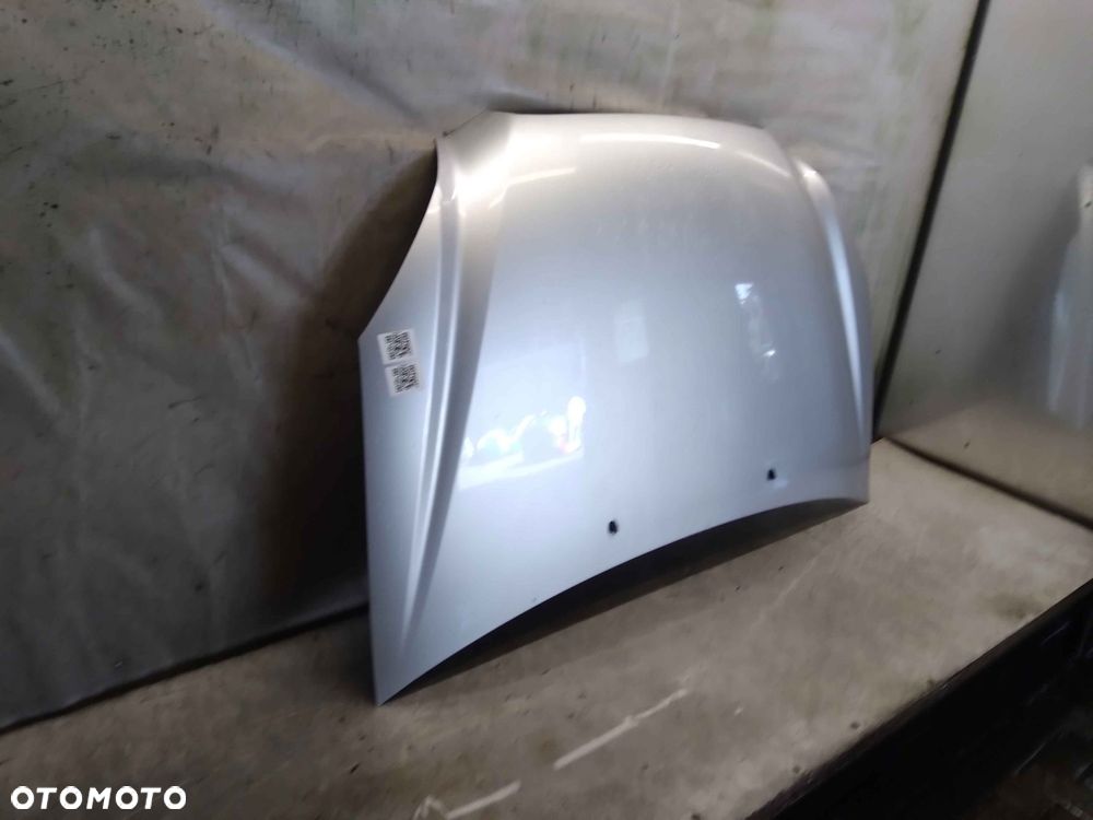 / MASKA POKRYWA SILNIKA DO KIA CARENS III 3 SREBRNA - 2