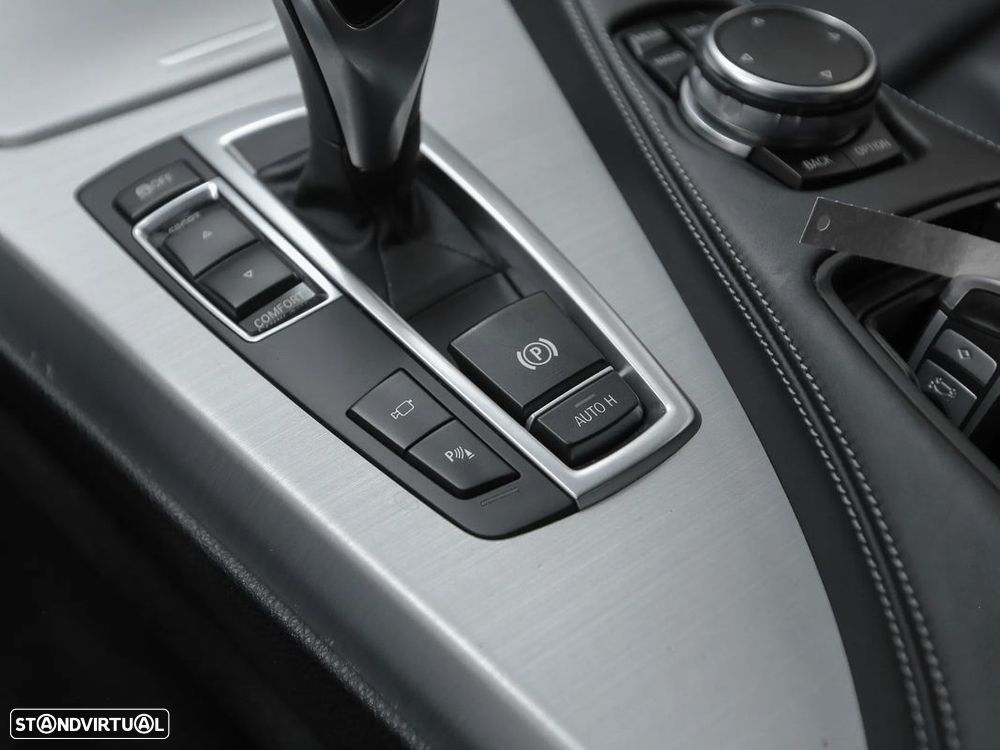 BMW 640 d Pack M - 23