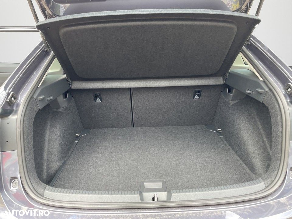 Volkswagen Taigo 1.0 TSI DSG Life - 13