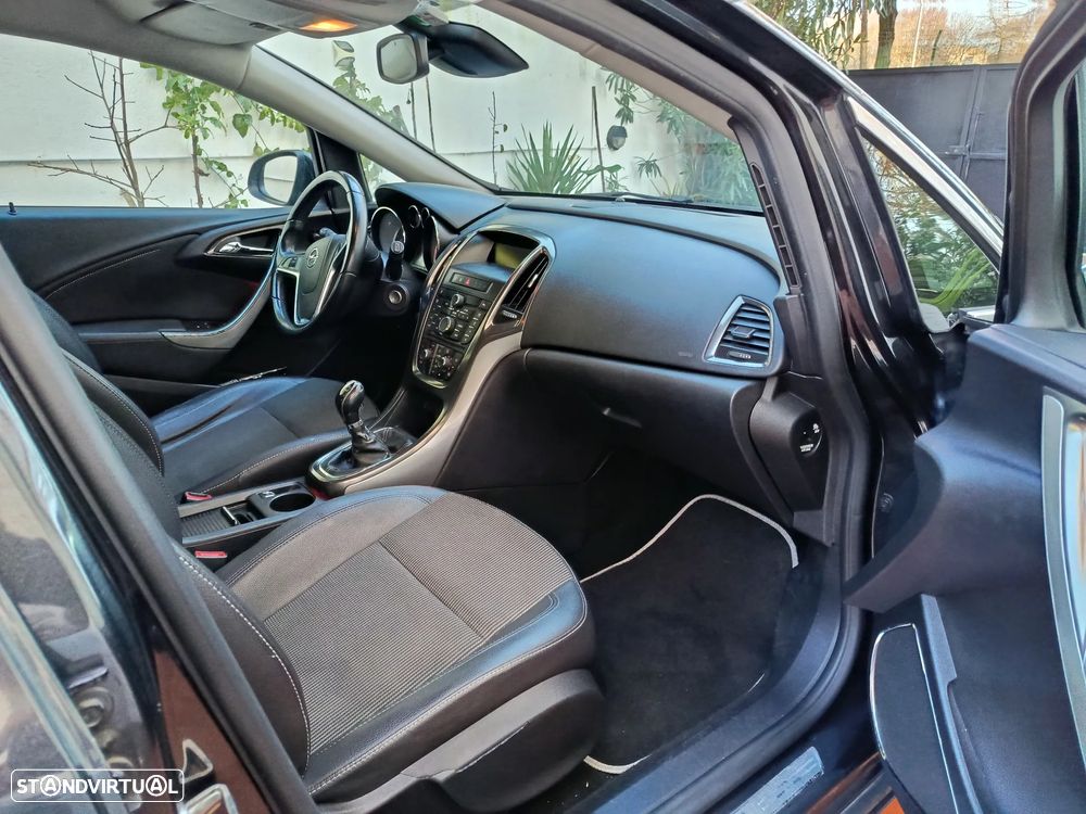 Opel Astra Sports Tourer 1.7 CDTi Cosmo - 9