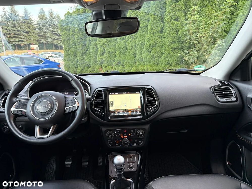 Jeep Compass - 9