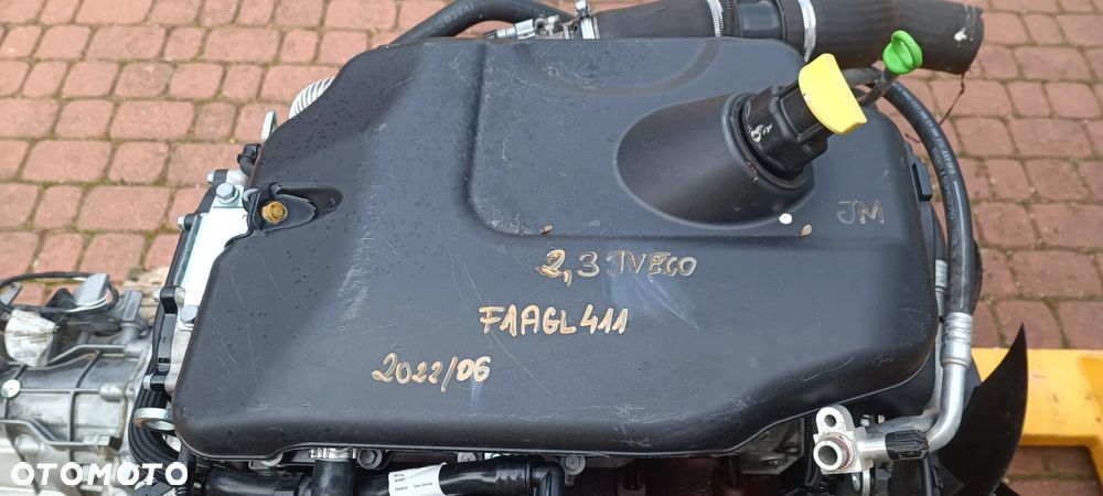 Silnik IVECO 2,3 EURO 6 Nr F1AGL411 tylko 28 000km z 2022r - 3