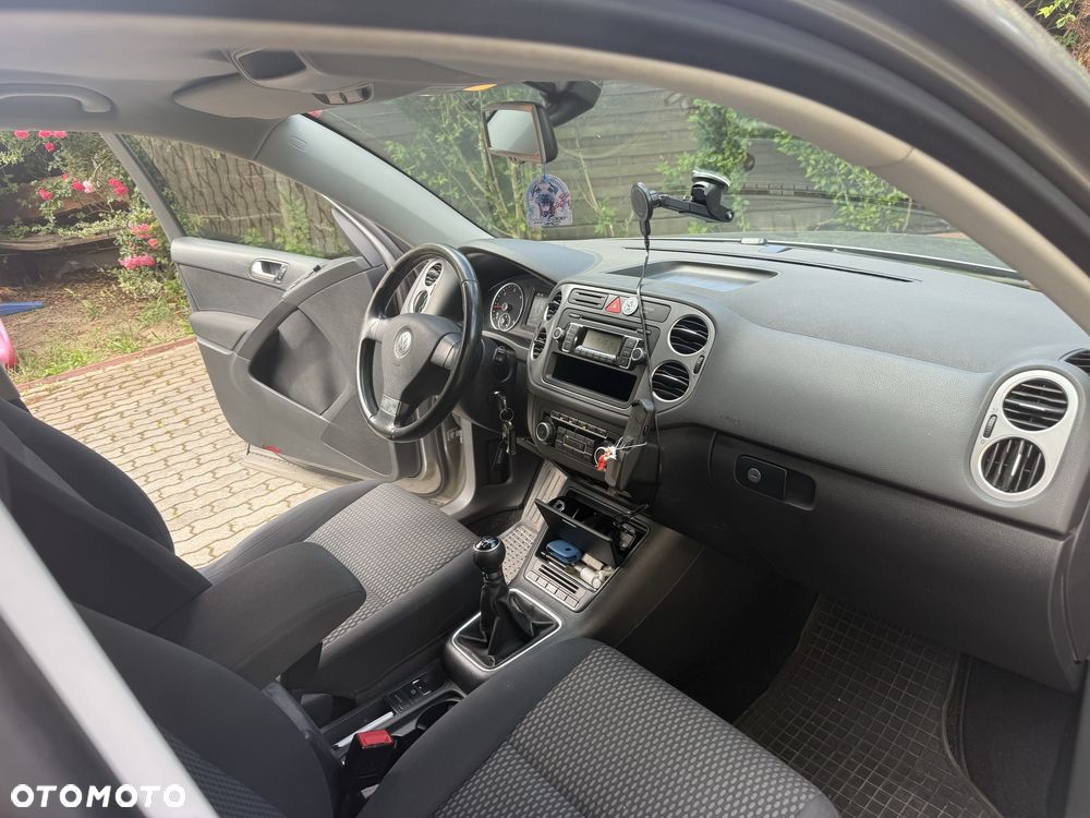 Volkswagen Tiguan - 7