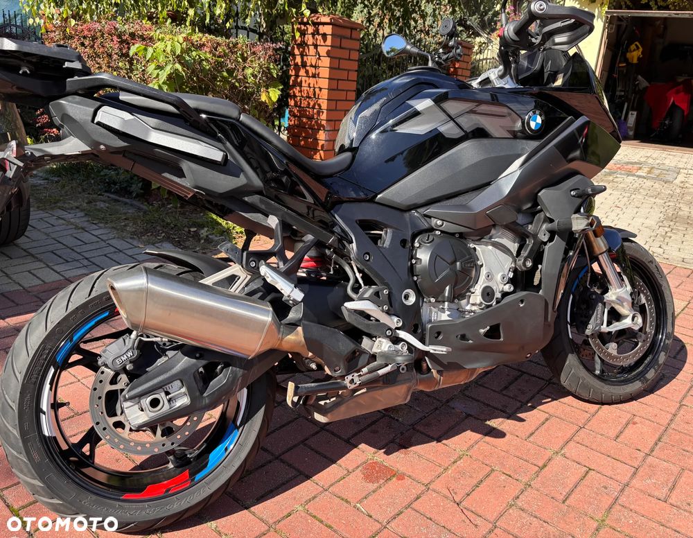 BMW XR