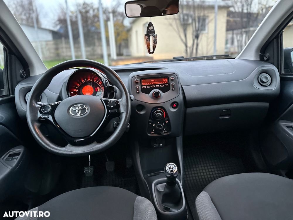Toyota Aygo 1.0 VVY-I 5 usi X - 9
