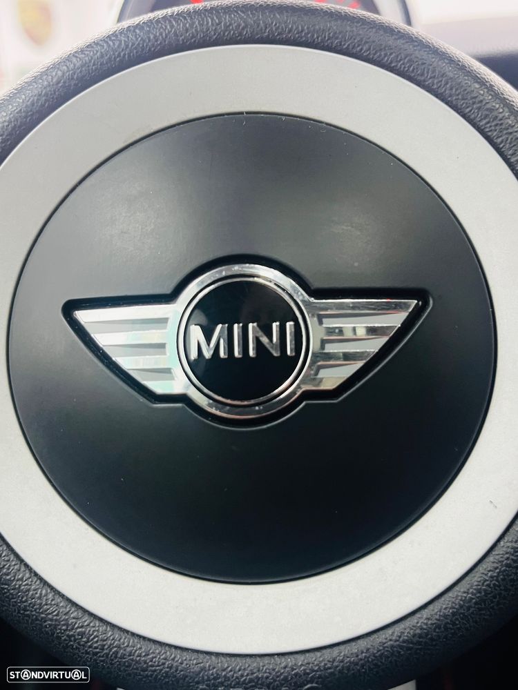 MINI 3 Portas Cooper D - 35