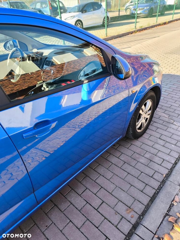 Chevrolet Aveo 1.2 LT+ - 9