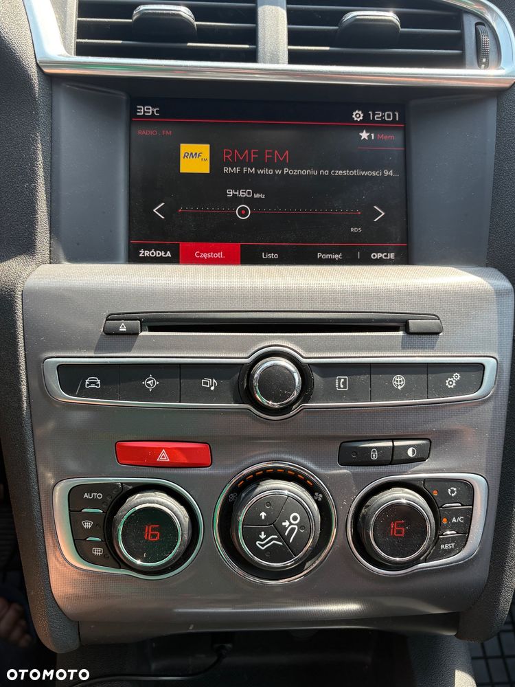 Citroën C4 1.6 BlueHDi Feel - 21