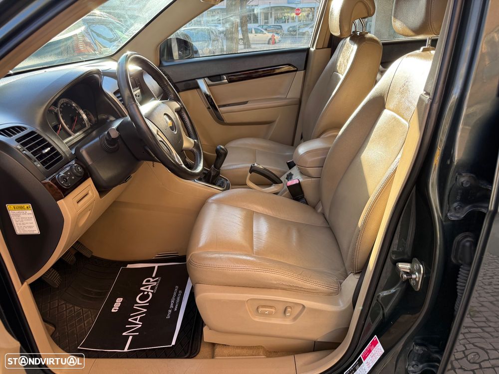 Chevrolet Captiva 2.0 VCDi Seven 7L - 10