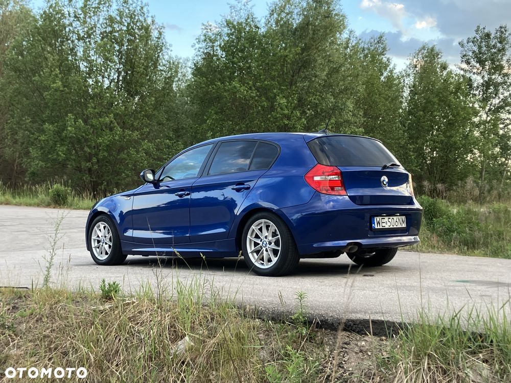 BMW Seria 1 118d Sport Line - 19