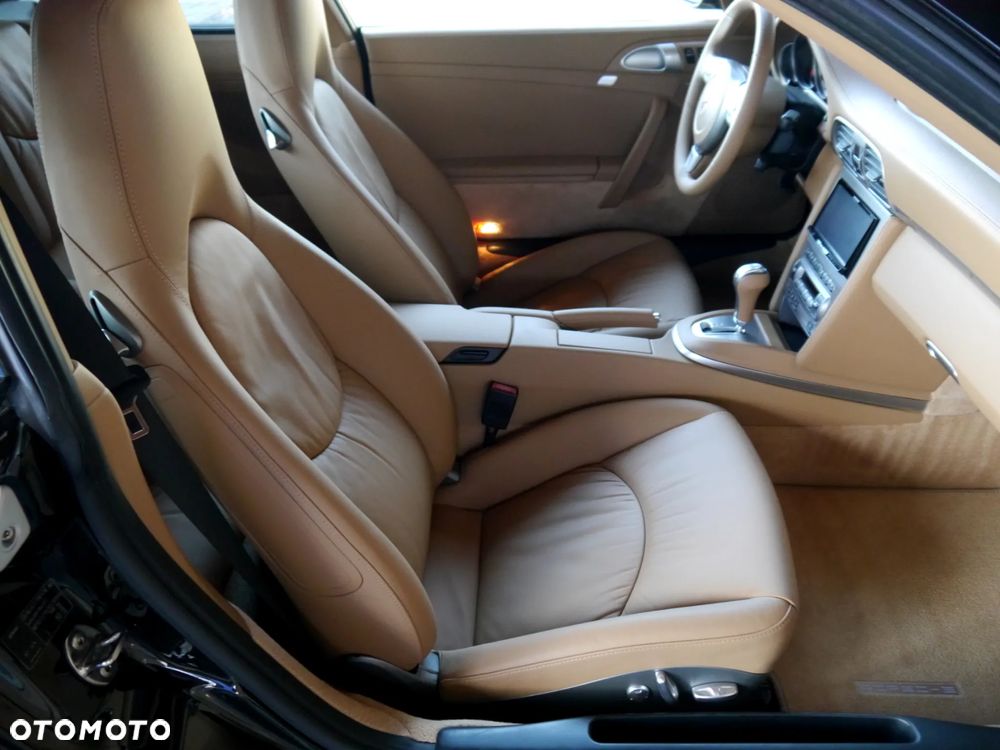 Porsche 911 Turbo Tiptronic S - 38