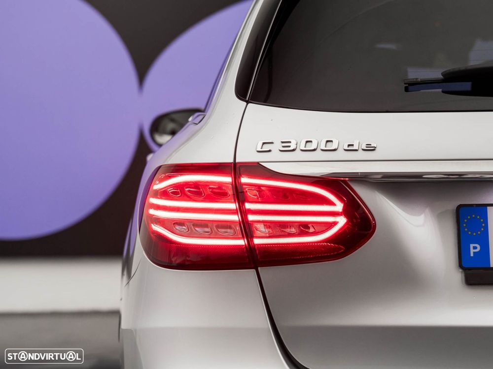 Mercedes-Benz C 300 de AMG Line - 10