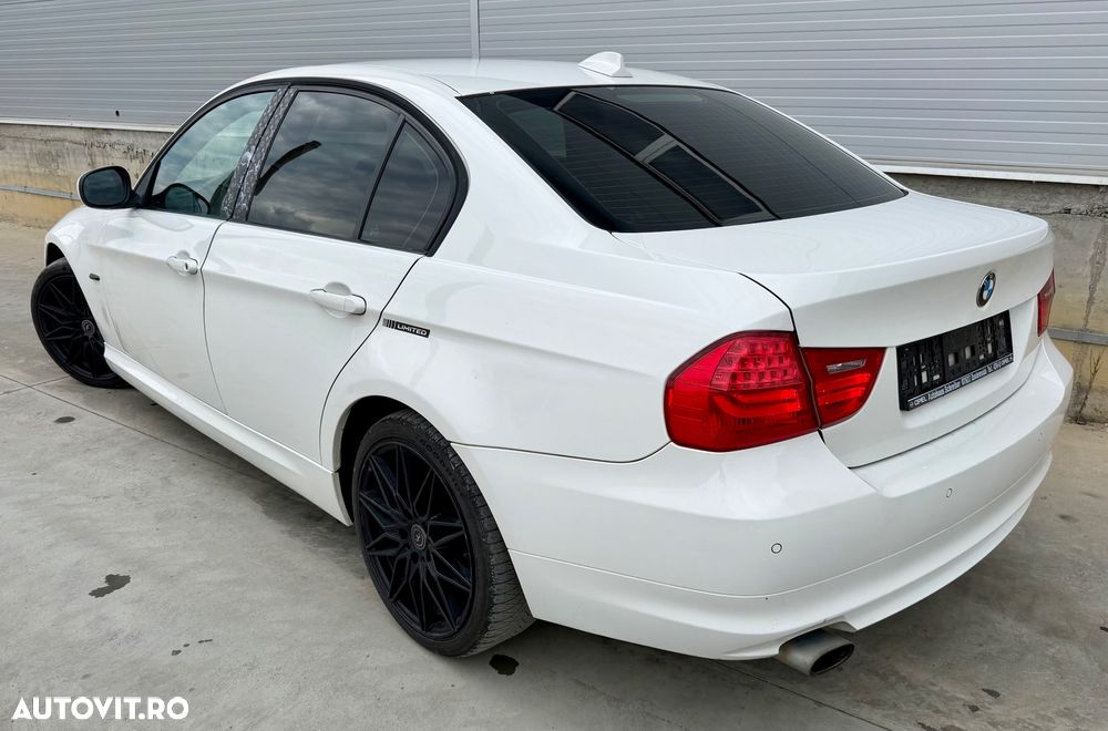 BMW Seria 3 320d DPF Aut. - 25
