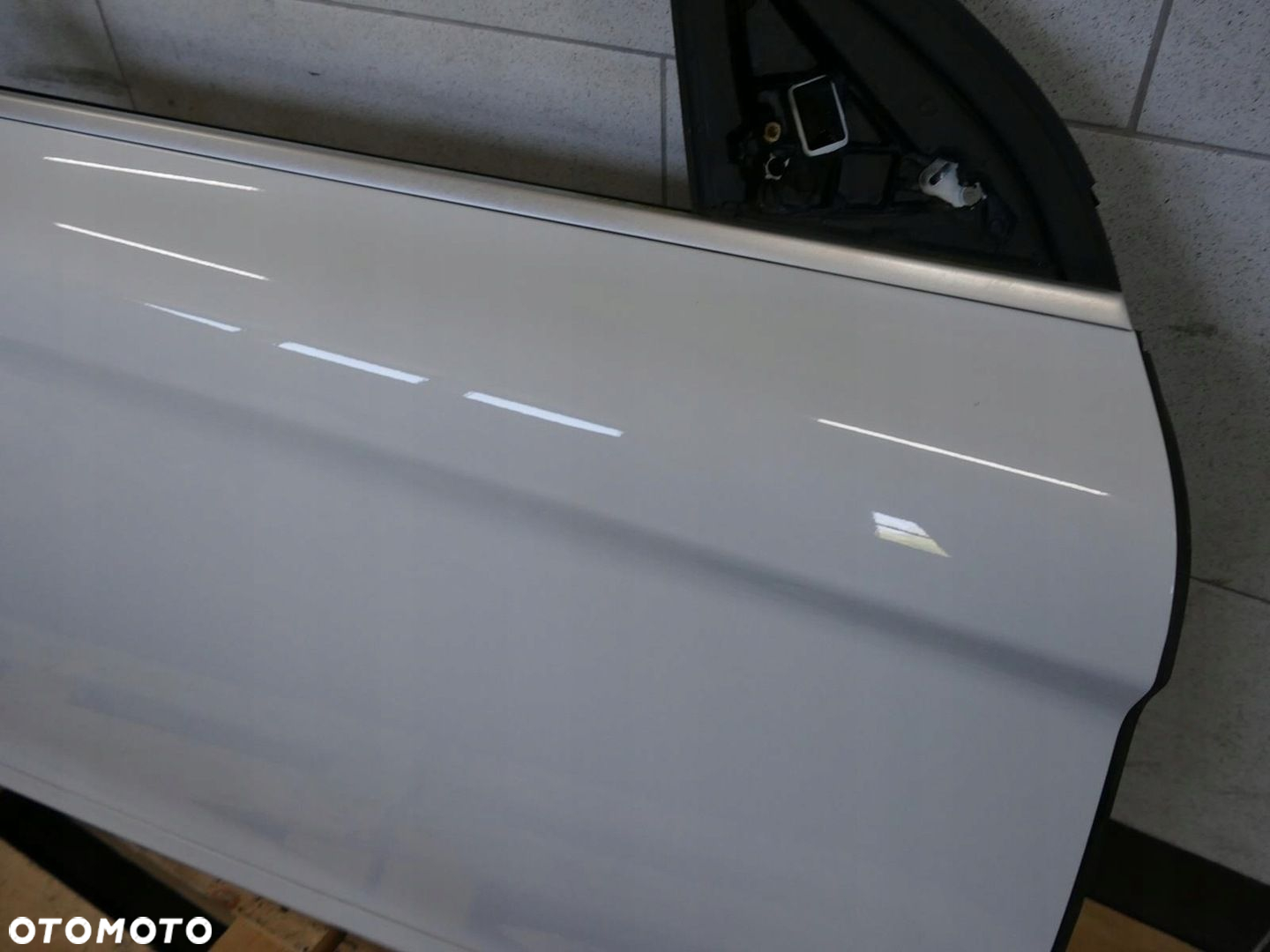 VOLVO XC60 I LIFT R-DESIGN DRZWI PRAWY PRZÓD PRAWE PRZEDNIE 614-46 - 5