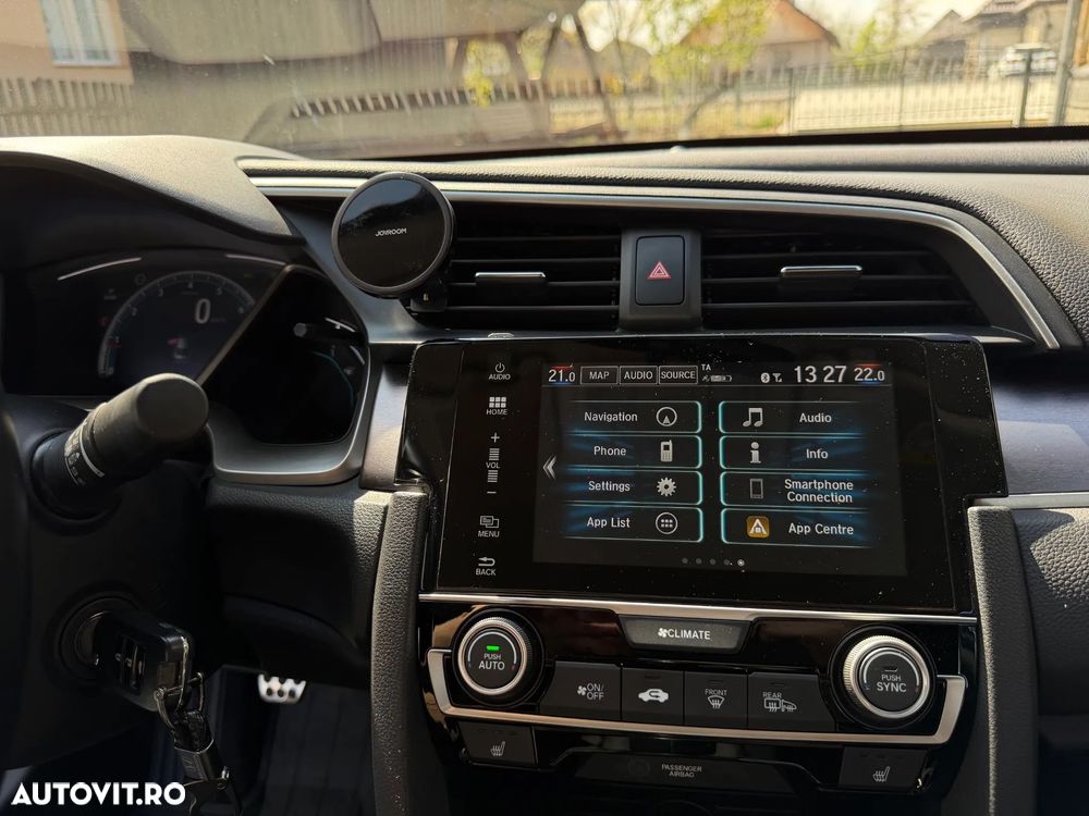 Honda Civic 1.5 VTEC Turbo Elegance Navi - 12