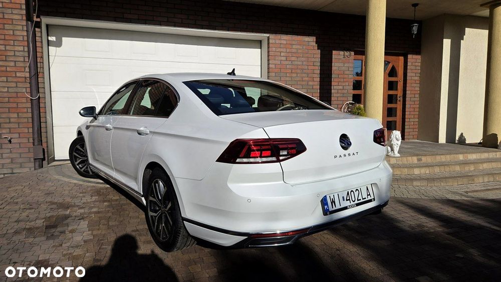 Volkswagen Passat 2.0 TSI Elegance DSG - 9