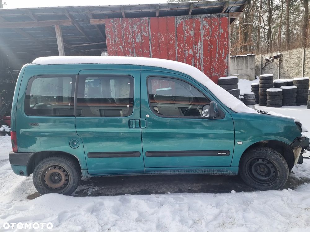 CITROEN BERLINGO I 02-10 2003 r. LIFT KRZD błotnik prawy przód PP * - 1
