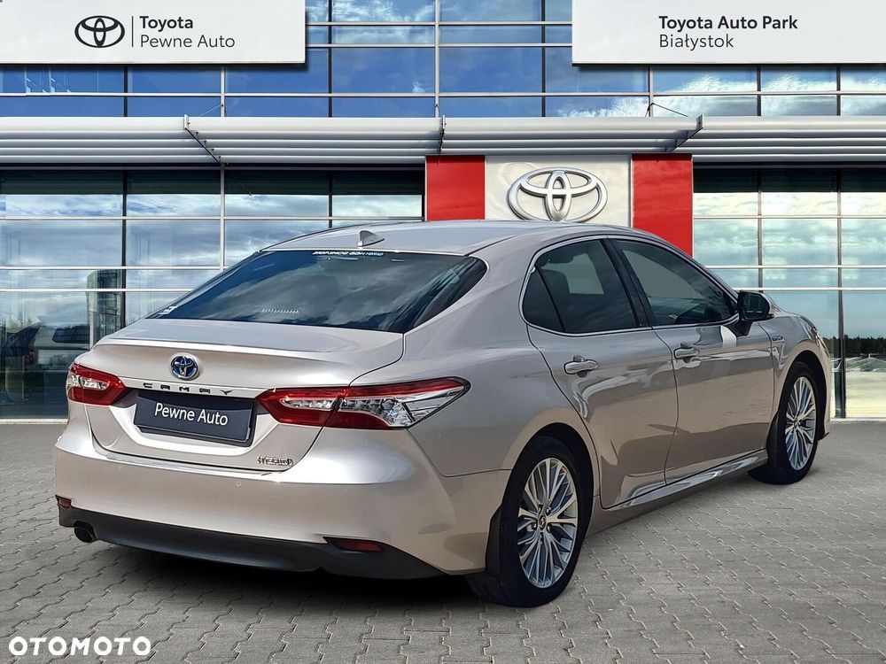 Toyota Camry 2.5 Hybrid Executive CVT - 5