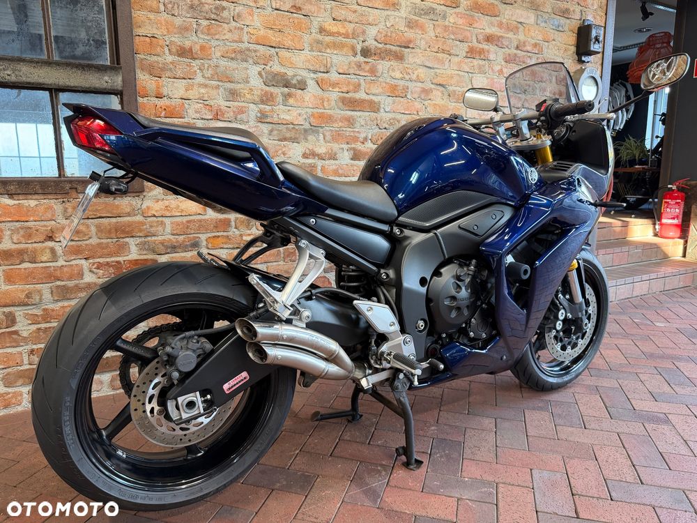 Yamaha FZ - 3