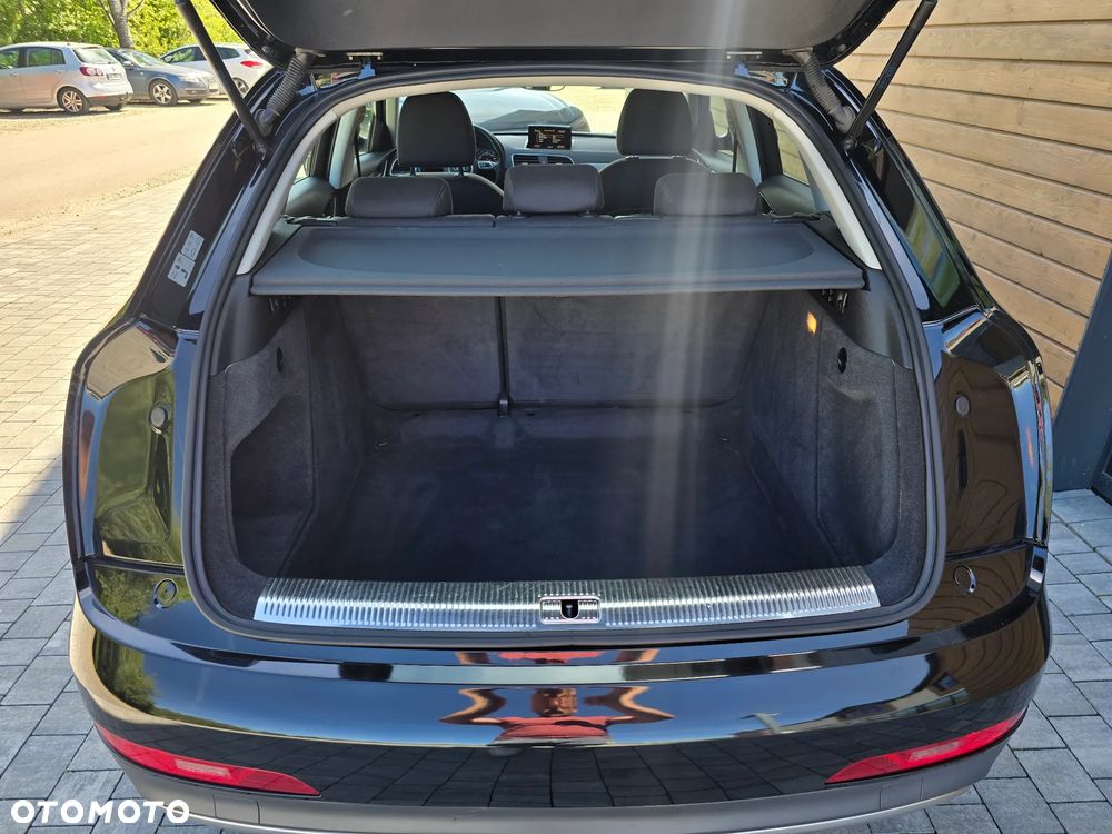 Audi Q3 2.0 TDI Quattro Edycja Specjalna - 24