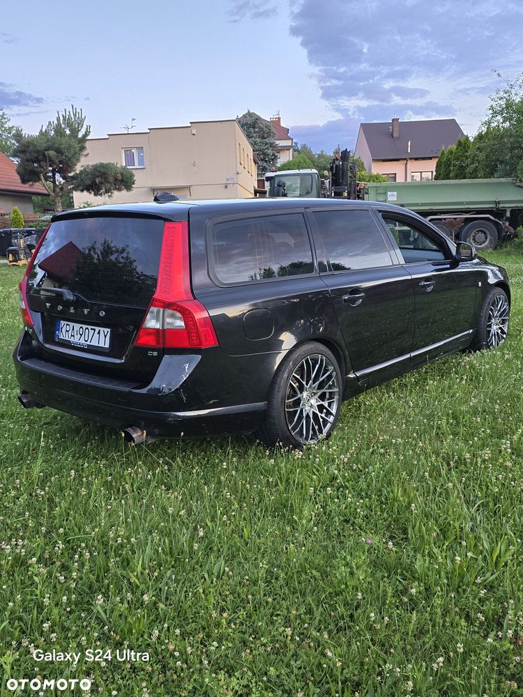Volvo V70 - 3